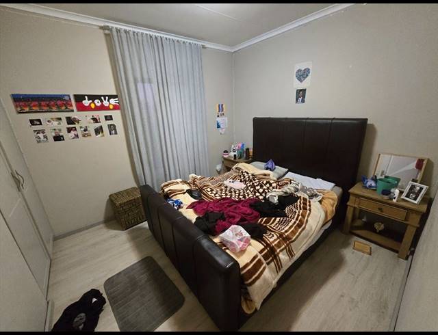 4 BEDROOM CLUSTER FOR SALE IN POMONA